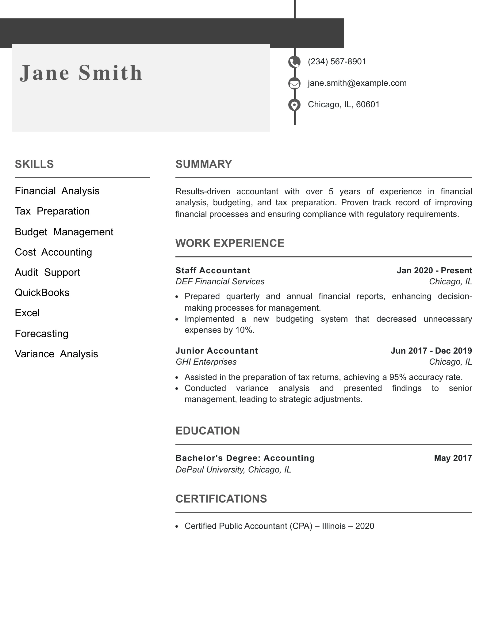 Mid Level Accountant Resume Example