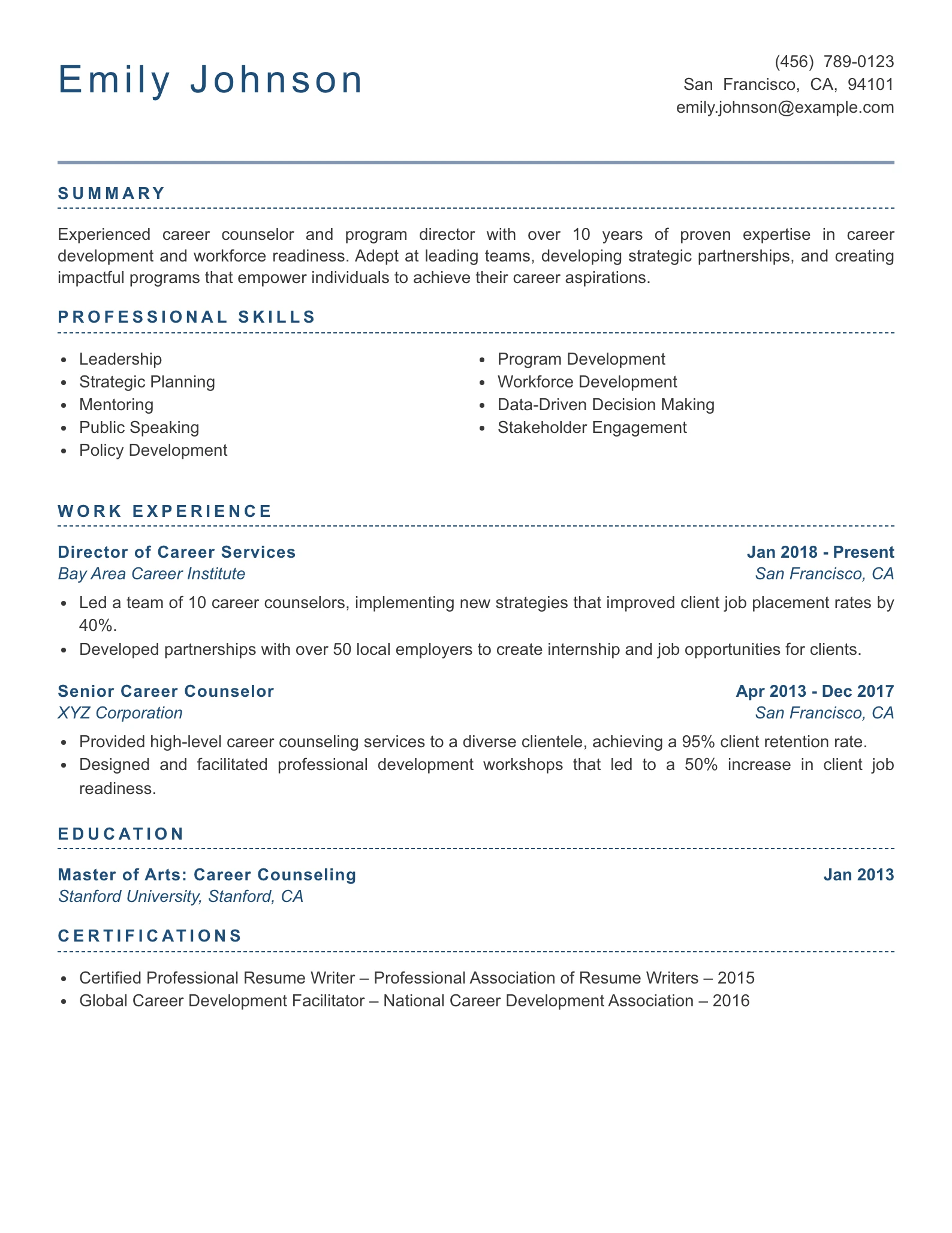 Senior Level Career Counselor Resume Example