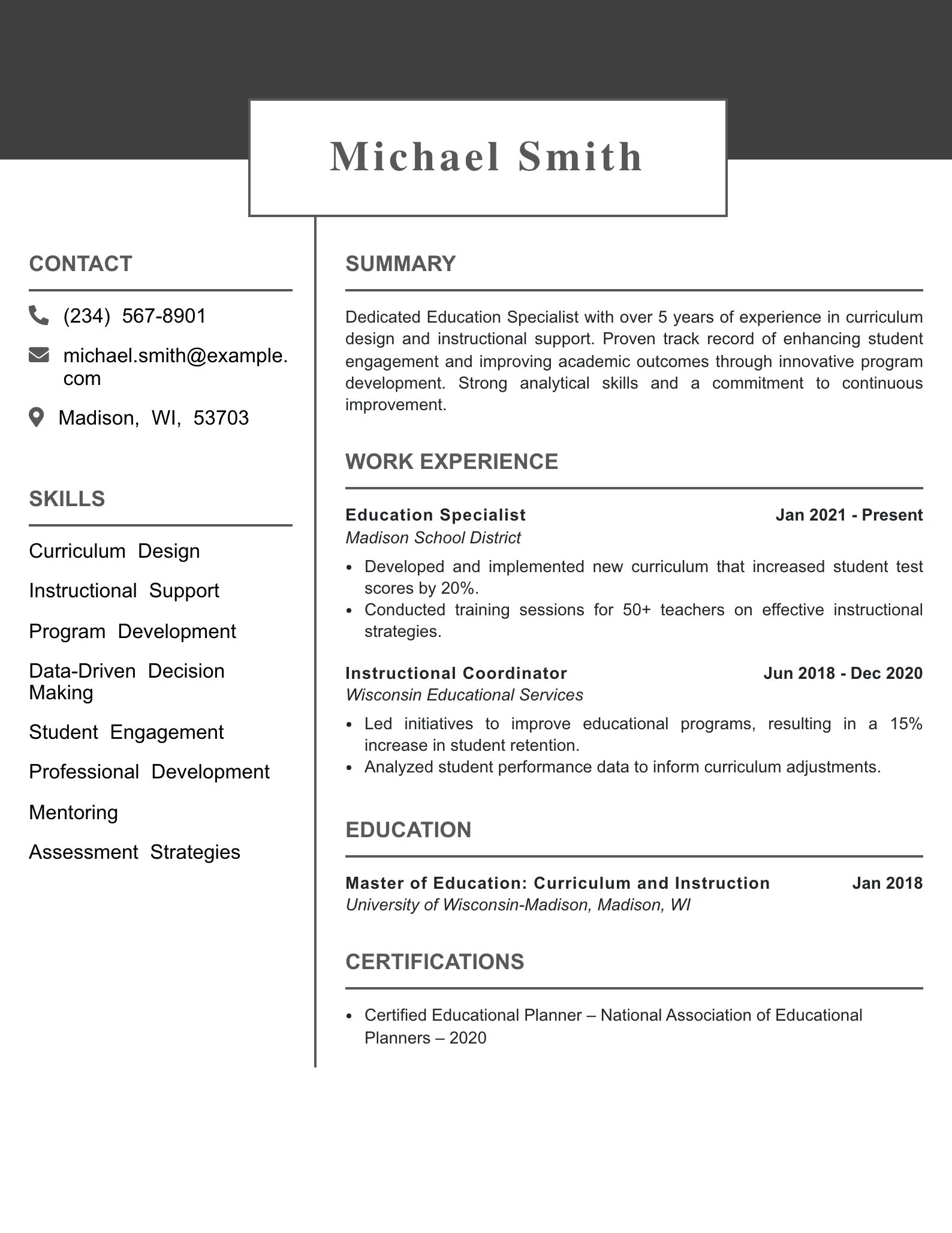 Mid Level Education Specialist Resume Example