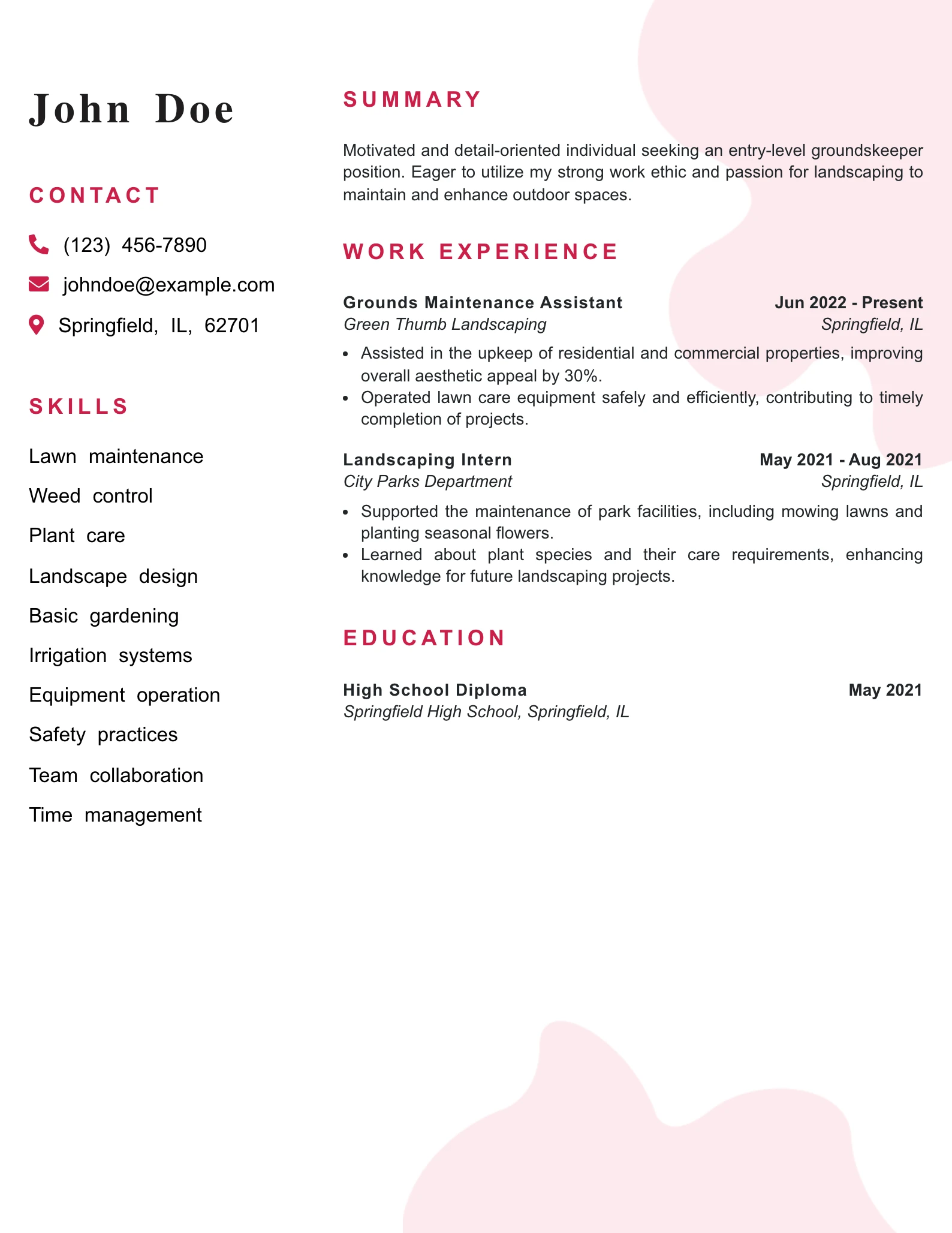 Entry Level Groundskeeper Resume Example
