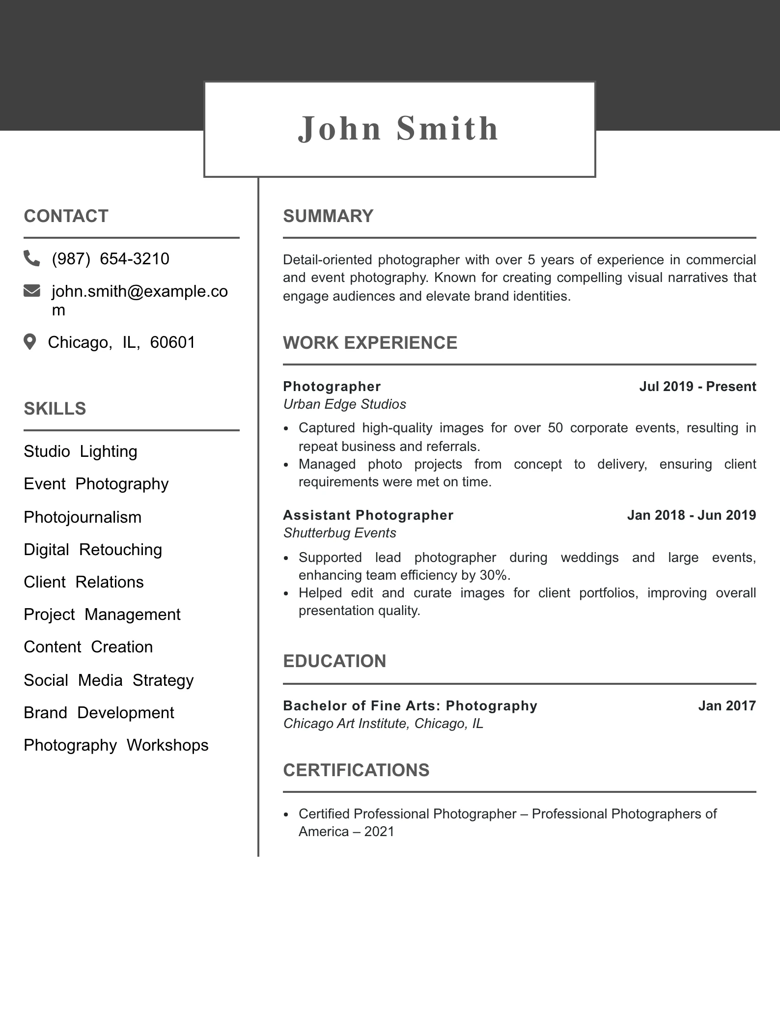 Mid Level Photographer Resume Example